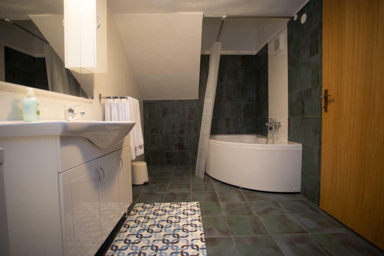 Apartman Girasol プーラ エクステリア 写真