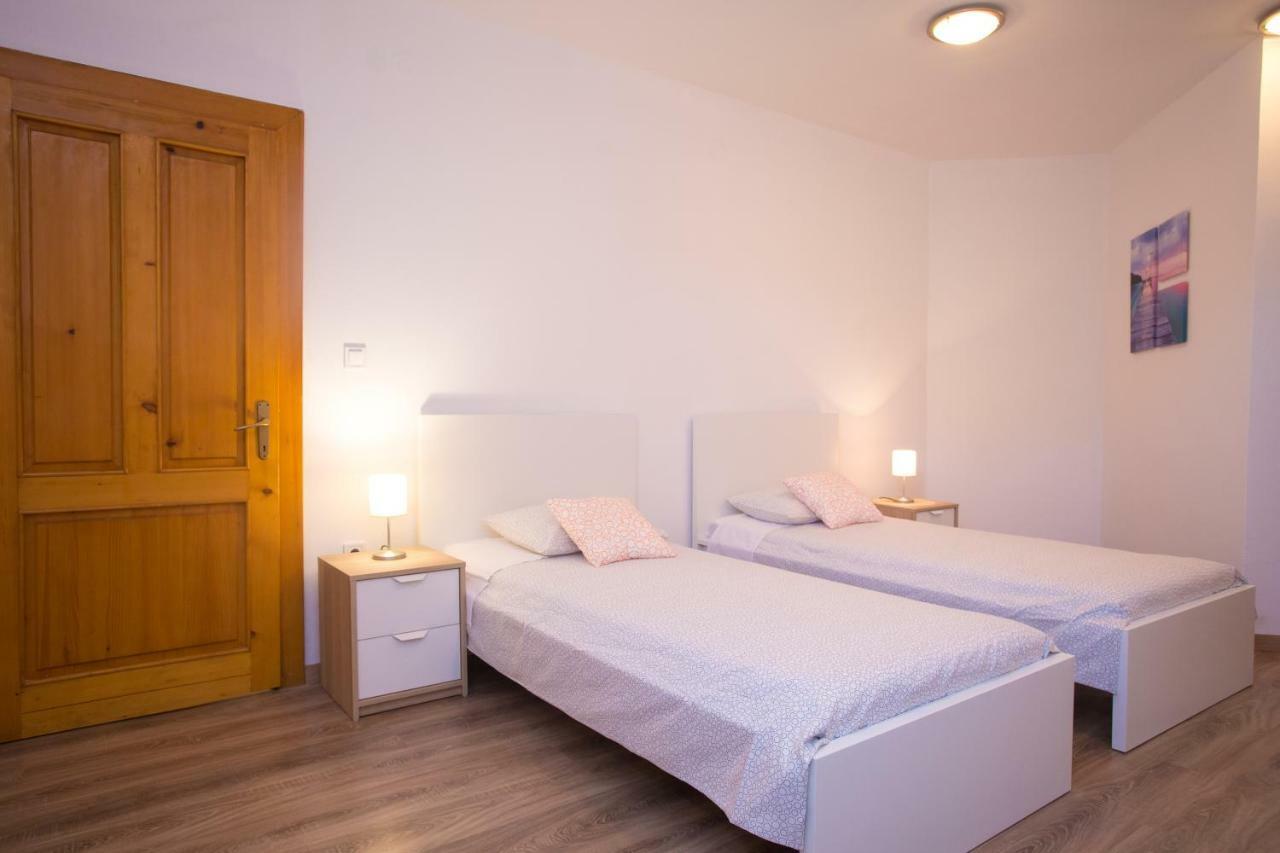 Apartman Girasol プーラ エクステリア 写真